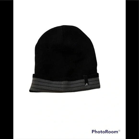Adidas Black and Gray Beanie Hat - Picture 1 of 3